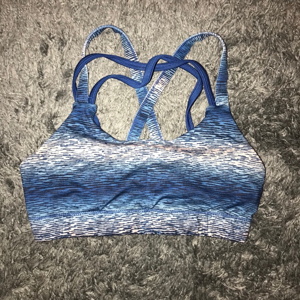 SPORTS BRA